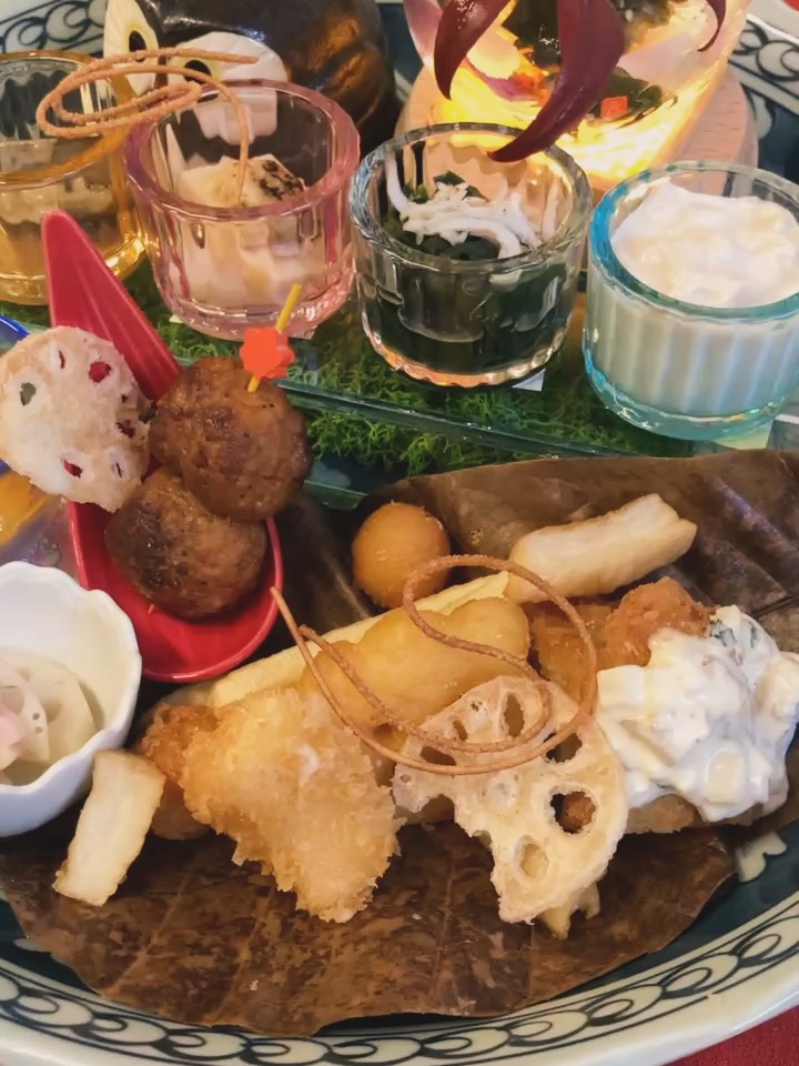 【おはしどころ菜でしこ】
〜3月の空席状況〜
3月も後半に入りました。
今月ご案内できる日は
・15日(日)
・22日(日)
・31日(火)
の3日となっています。
ご予定合う方は
お気軽にご連絡ください️
〜パート・アルバイト募集中️〜
一緒にお店を
盛り上げていただける方を
募集中です️
・時給1150円
・募集人数=1人(ホールスタッフ)
・18:00〜23:00(変動あり)
・おいしいまかない付き
(持ち帰りでも大丈夫です)
落ち着いた雰囲気のお店で
お客様も良い方ばかりです
今勤めてもらっているアルバイトさんも
優しい性格の人達なので
働きやすいと思いますよ
超超人気店にする為、
チカラを貸してください🤲🤲
〜お問い合わせ〜
【埼玉県本庄駅徒歩30秒】
【月曜定休】
【駐車場️3台有り】
【インスタのメッセージお問合せ】
【詳しくはプロフールまで】
※インボイス対応しております
