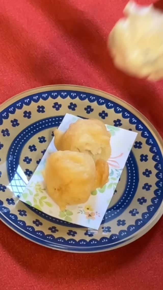 【おはしどころ菜でしこ】
〜梅タルタルのささみ天〜
ふわっと軽いささみ天に、
沢庵入りの梅タルタルをたっぷり。
サクサクというより、
“ふわっ”とした食感です️
重そうに見えて、
意外とぺろっと食べられる人気メニュー。
天ぷら盛り合わせでもお楽しみいただけます
〜〜〜
本庄駅徒歩30秒
🍽️遊び心あるカジュアル和食
名物 梅タルタルのささみ天
