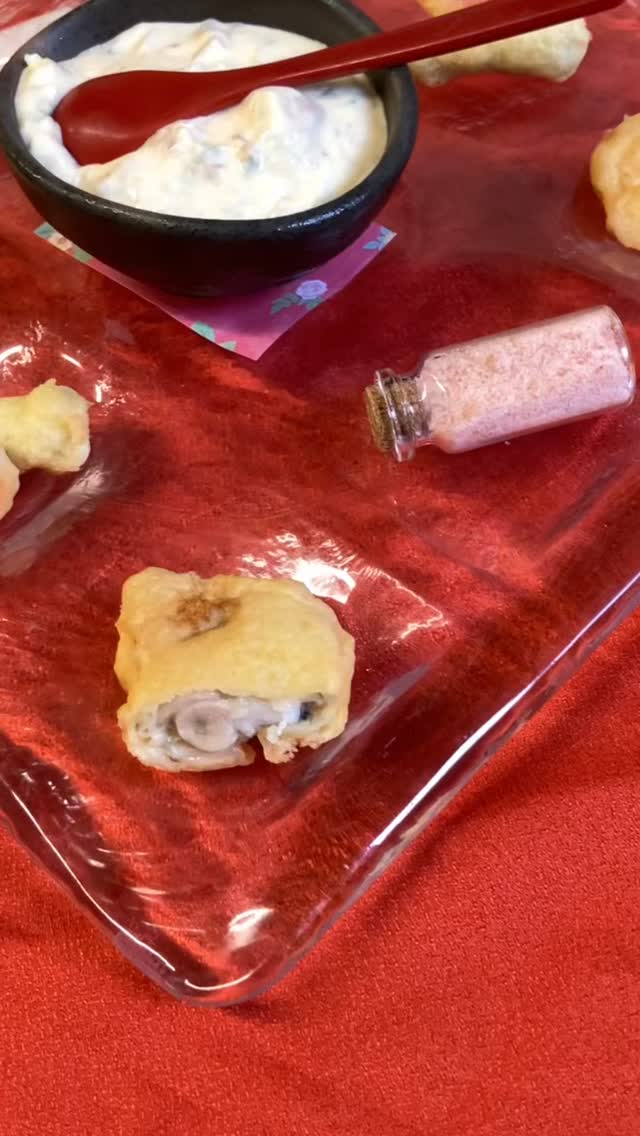 【おはしどころ菜でしこ】
〜天ぷら盛り合わせ〜
⁡
名物の梅タルタルと一緒に。
⁡
牡蠣や季節野菜、
そしてささみ天。
⁡
少しずつ色々楽しめる
人気の盛り合わせです。
⁡
今月はグルメパスポート掲載中です。
⁡
〜〜〜
⁡
⁡
梅タルタルのささみ天が名物
　　　軽くてついもう一つ。
遊び心ある料理と演出
本庄駅徒歩30秒
🥢一品590円〜990円(刺身盛・土鍋ごはん除) 
ご友人・カップル・ご接待
️駐車場2台
️ 0495-23-3058
インスタDM予約OK
17:00〜22:30
月曜定休＋不定休
⁡
⁡